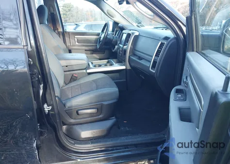 2018 Ram 1500 Harvest 4X4 5'7 Box из США, поврежденный, VIN 1C6RR7LT5JS172436